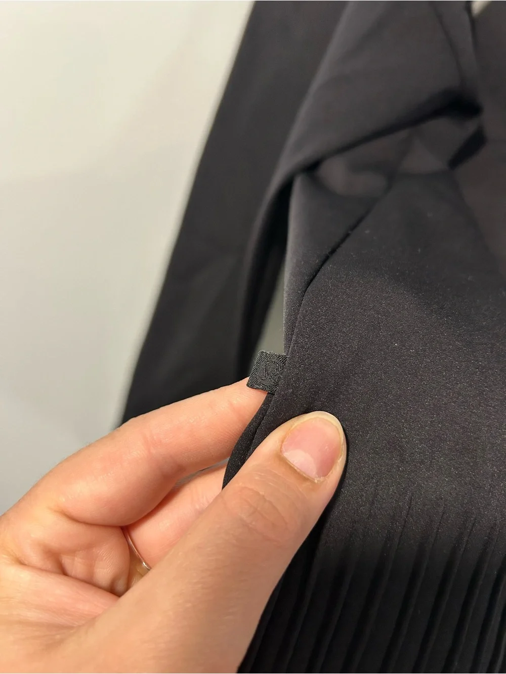 Lululemon Shaped Jacket Black Size 8
